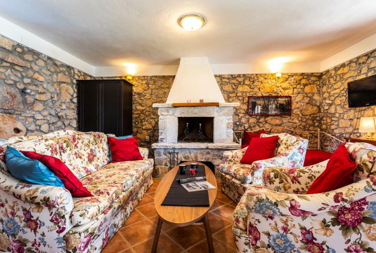 Villa Korina Pinezići Extérieur photo